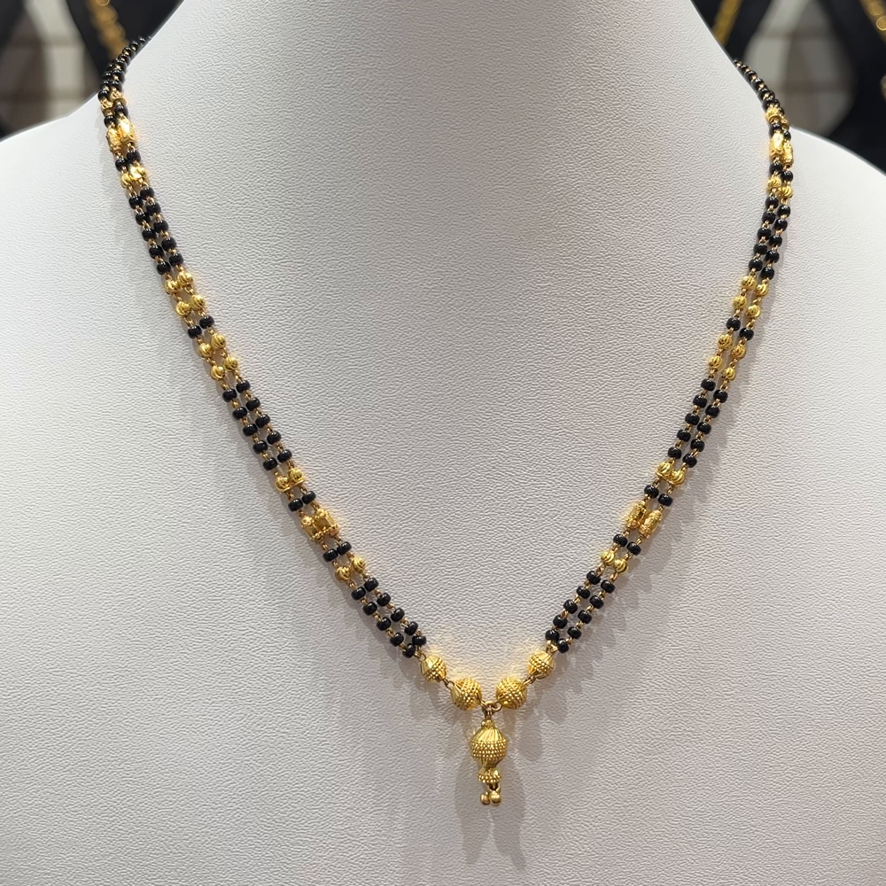 RS BROTHERS 11.177gms SHORT BLACK BEADS 22K Yellow Gold