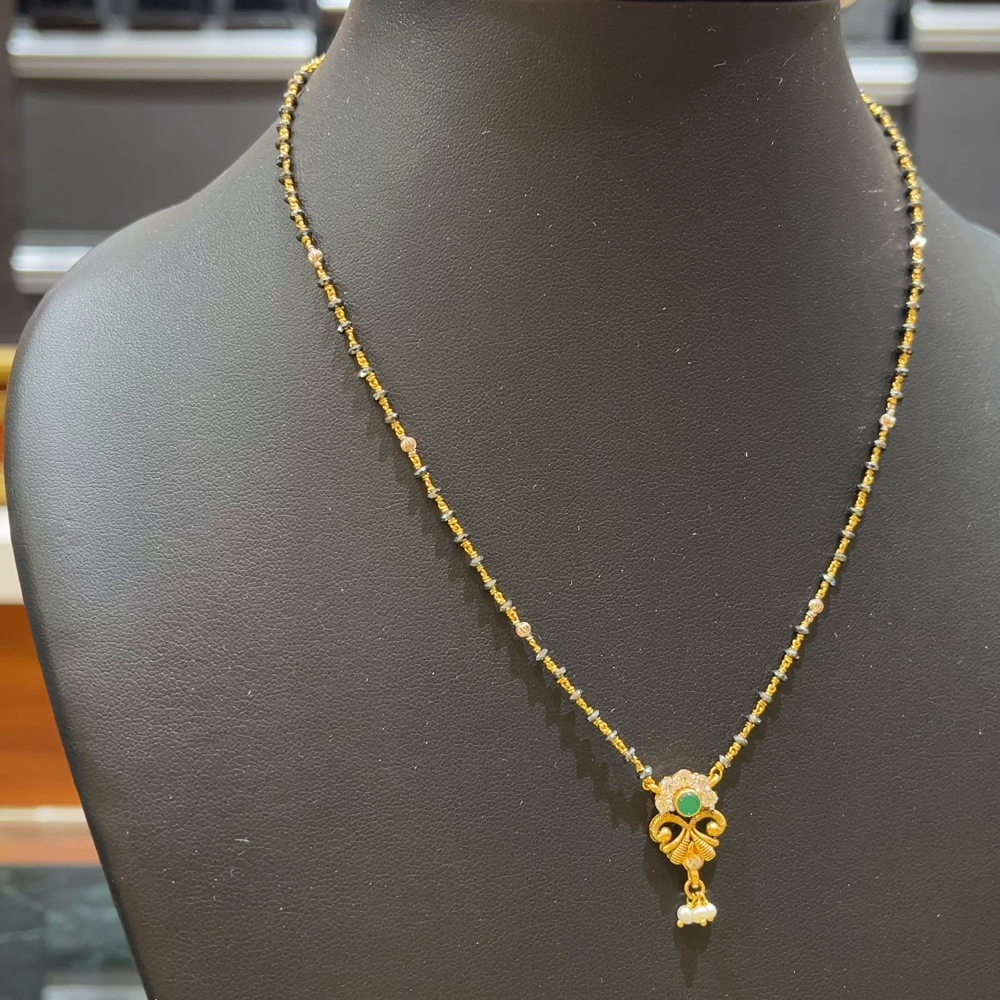 RS BROTHERS 5.85gms SHORT BLACK BEADS 22K Yellow Gold