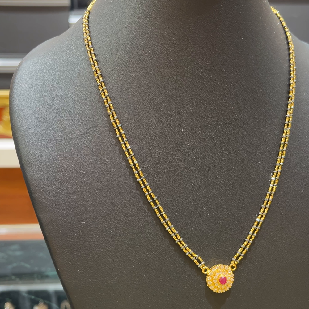 RS BROTHERS 10.667gms SHORT BLACK BEADS 22K Yellow Gold