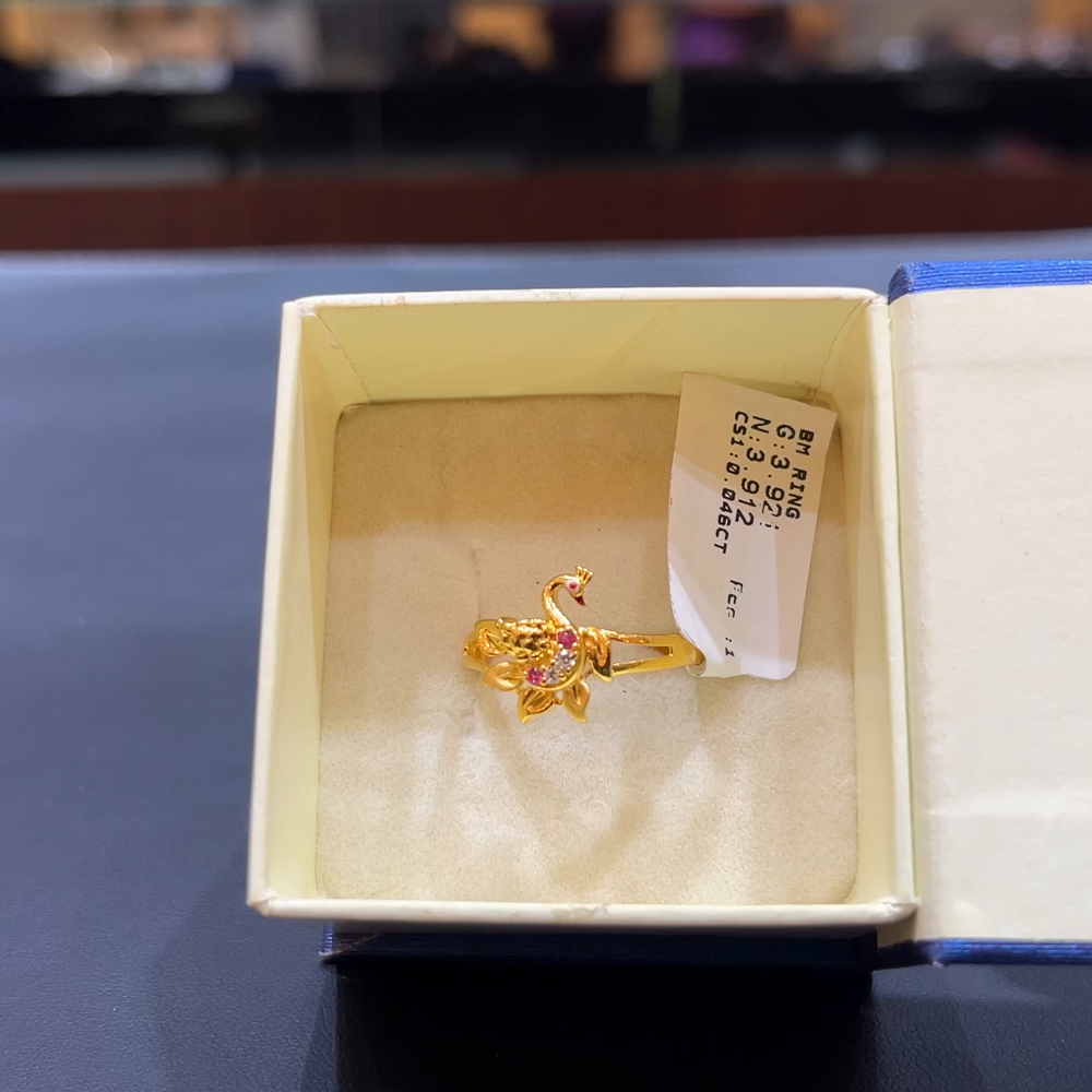 SOUTH INDIA 3.912gms Ring 22K Yellow Gold