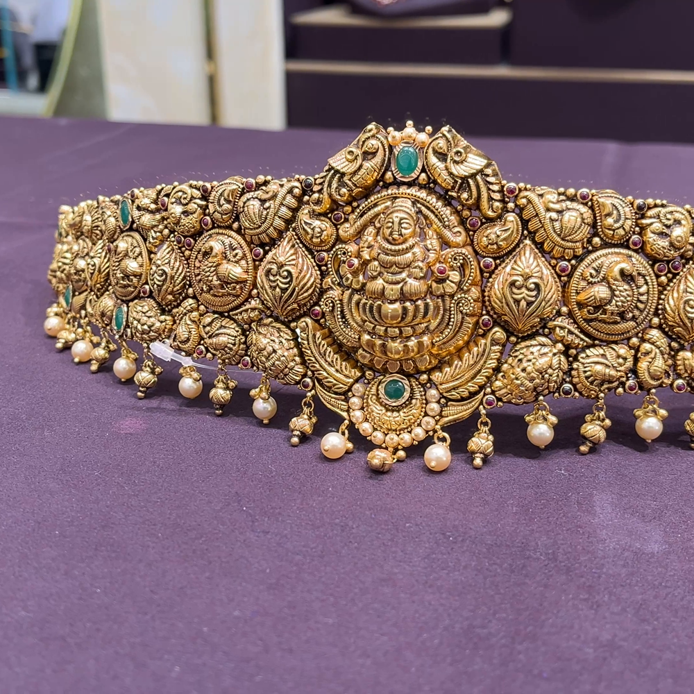 CMR 97.928gms VADDANAM 22K Nakshi