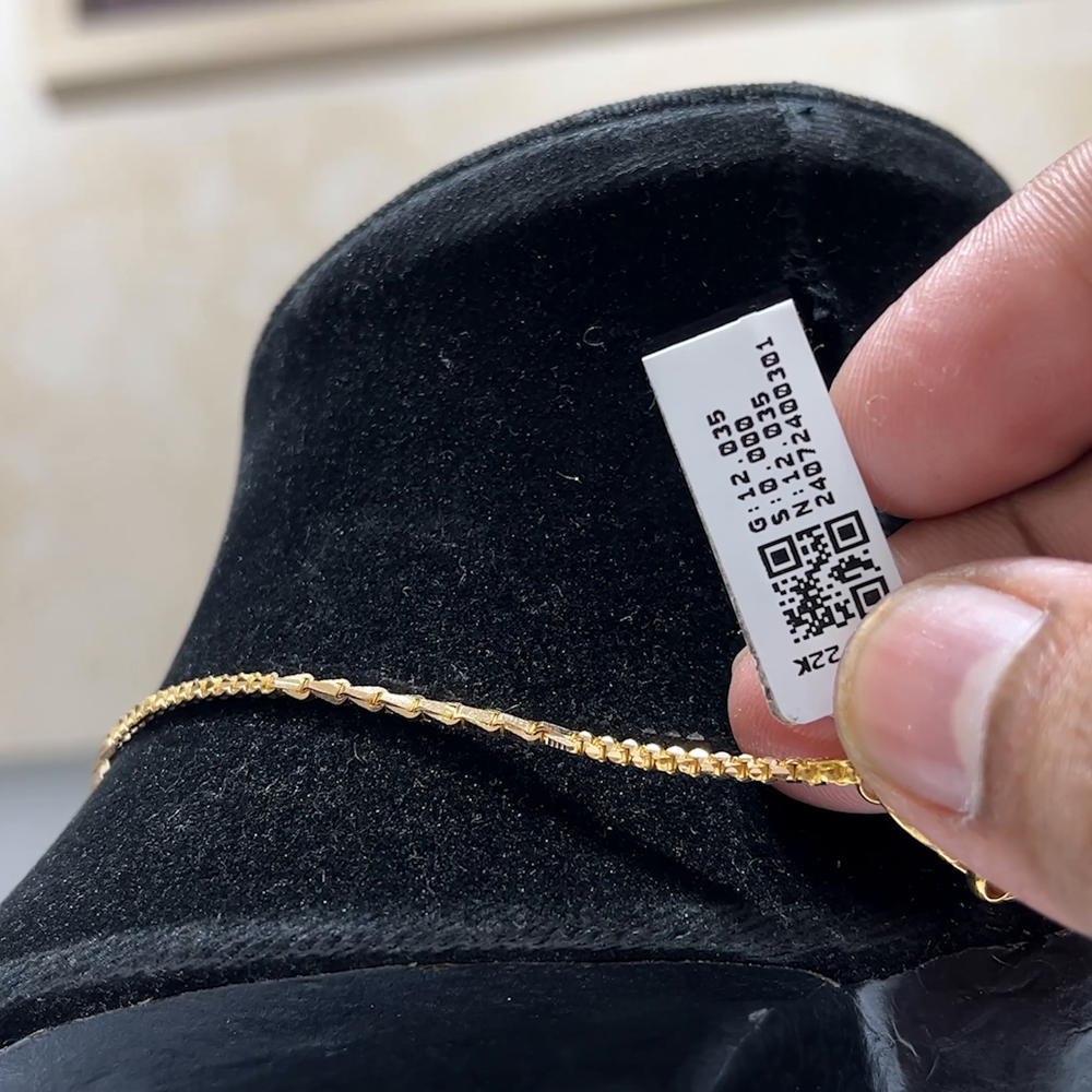 MUKUNDA JEWELLERS 12.035gms CHAINS 22K Yellow Gold