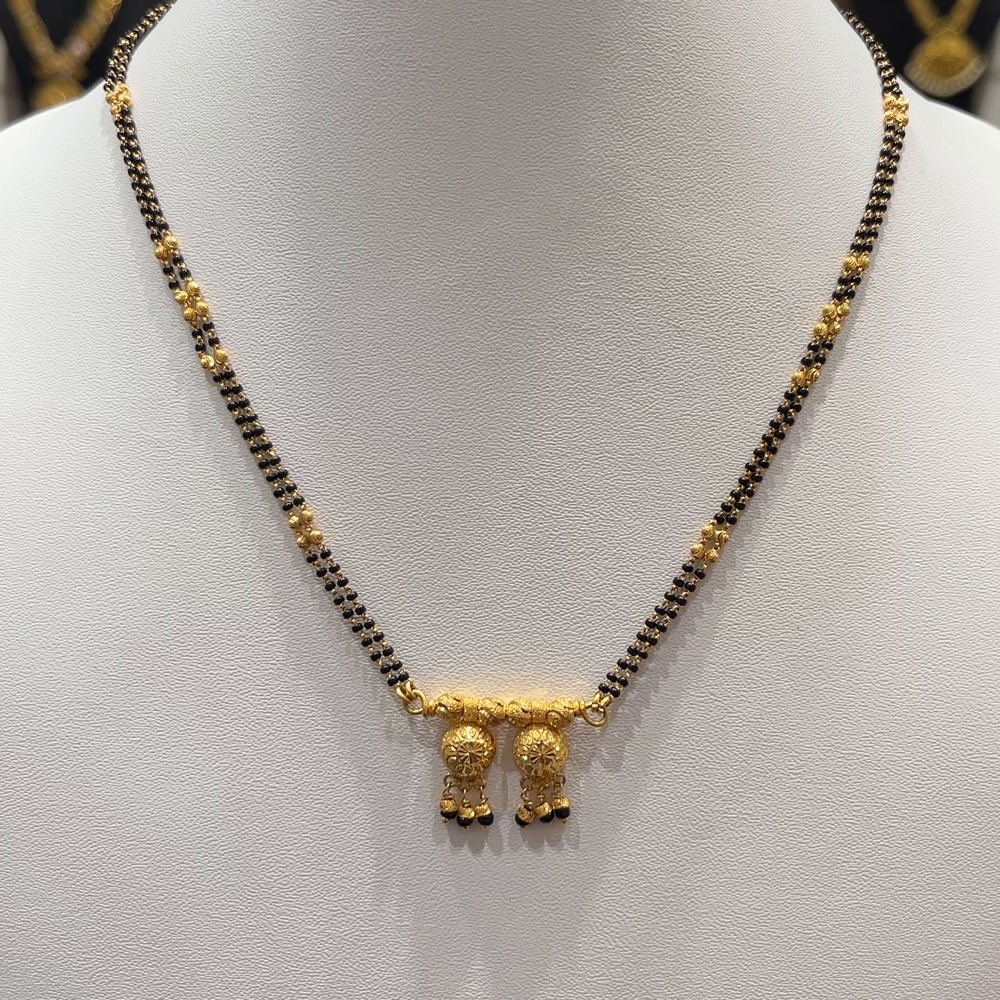 RS BROTHERS 8.948gms SHORT BLACK BEADS 22K Yellow Gold