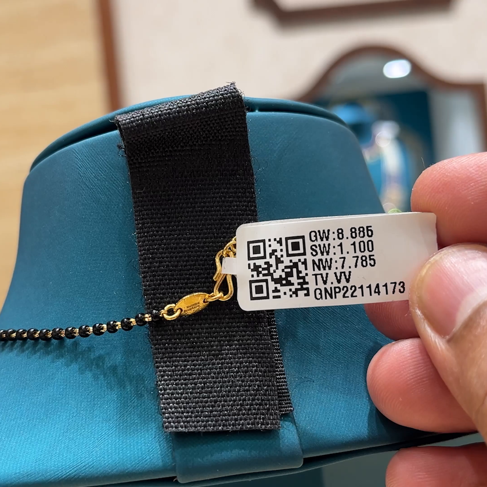 Chennai Shopping Mall 7.785gms SHORT BLACK BEADS 22K Yellow Gold