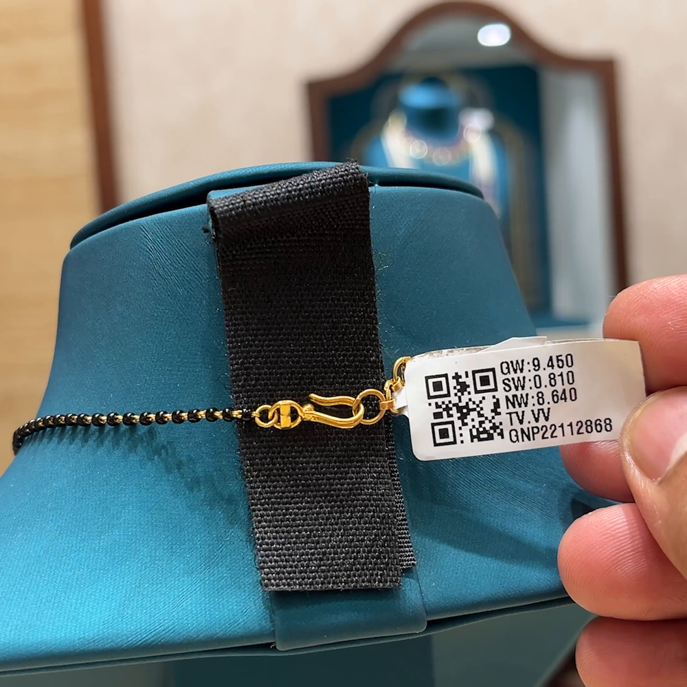 Chennai Shopping Mall 8.64gms SHORT BLACK BEADS 22K Yellow Gold