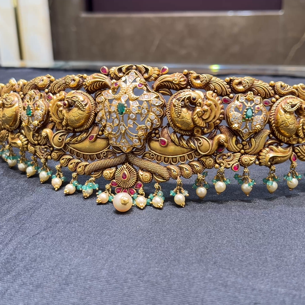 CMR 126.894gms VADDANAM 22K Nakshi