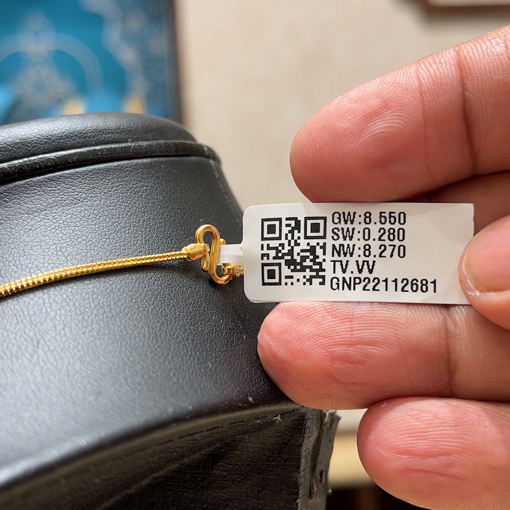 Chennai Shopping Mall 8.27gms SHORT BLACK BEADS 22K Yellow Gold