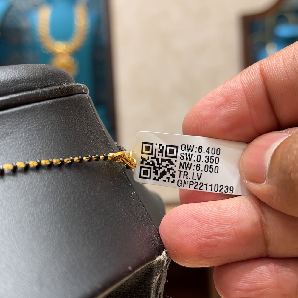 Chennai Shopping Mall 6.05gms SHORT BLACK BEADS 22K Yellow Gold