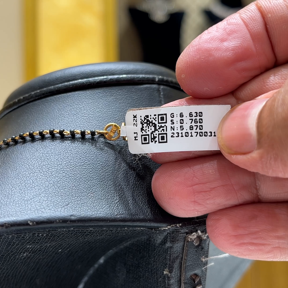 MUKUNDA JEWELLERS 5.87gms SHORT BLACK BEADS 22K Yellow Gold