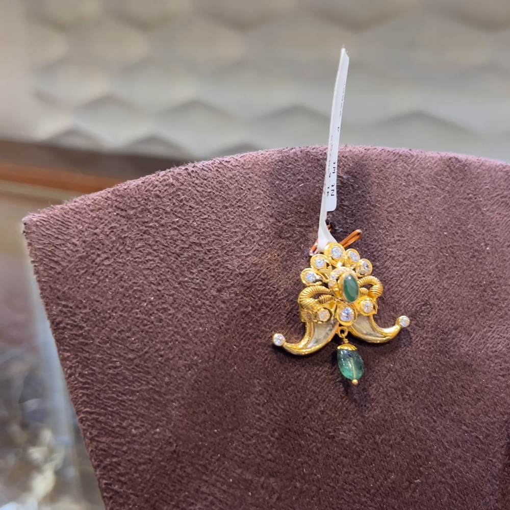 SRI RAM 4.226gms Pendent 22K Nakshi