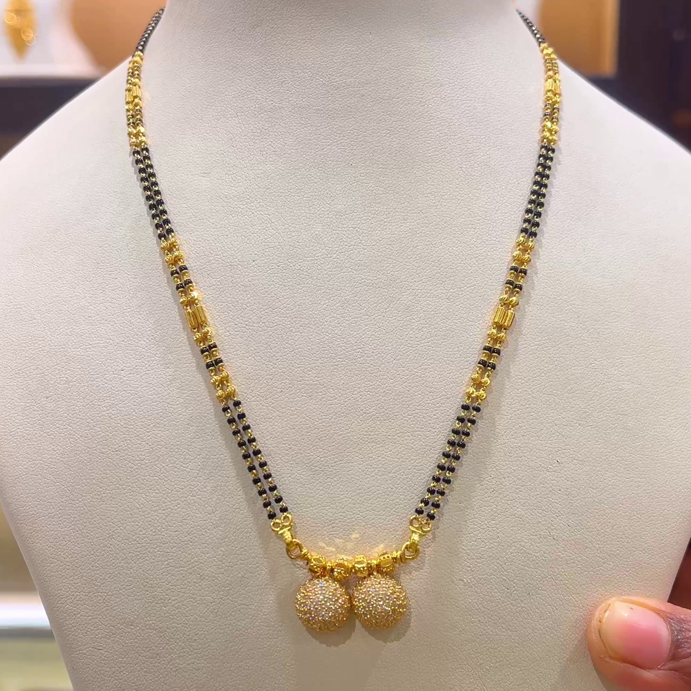 CHANDANA Brothers 11.7gms SHORT BLACK BEADS 22K Yellow Gold