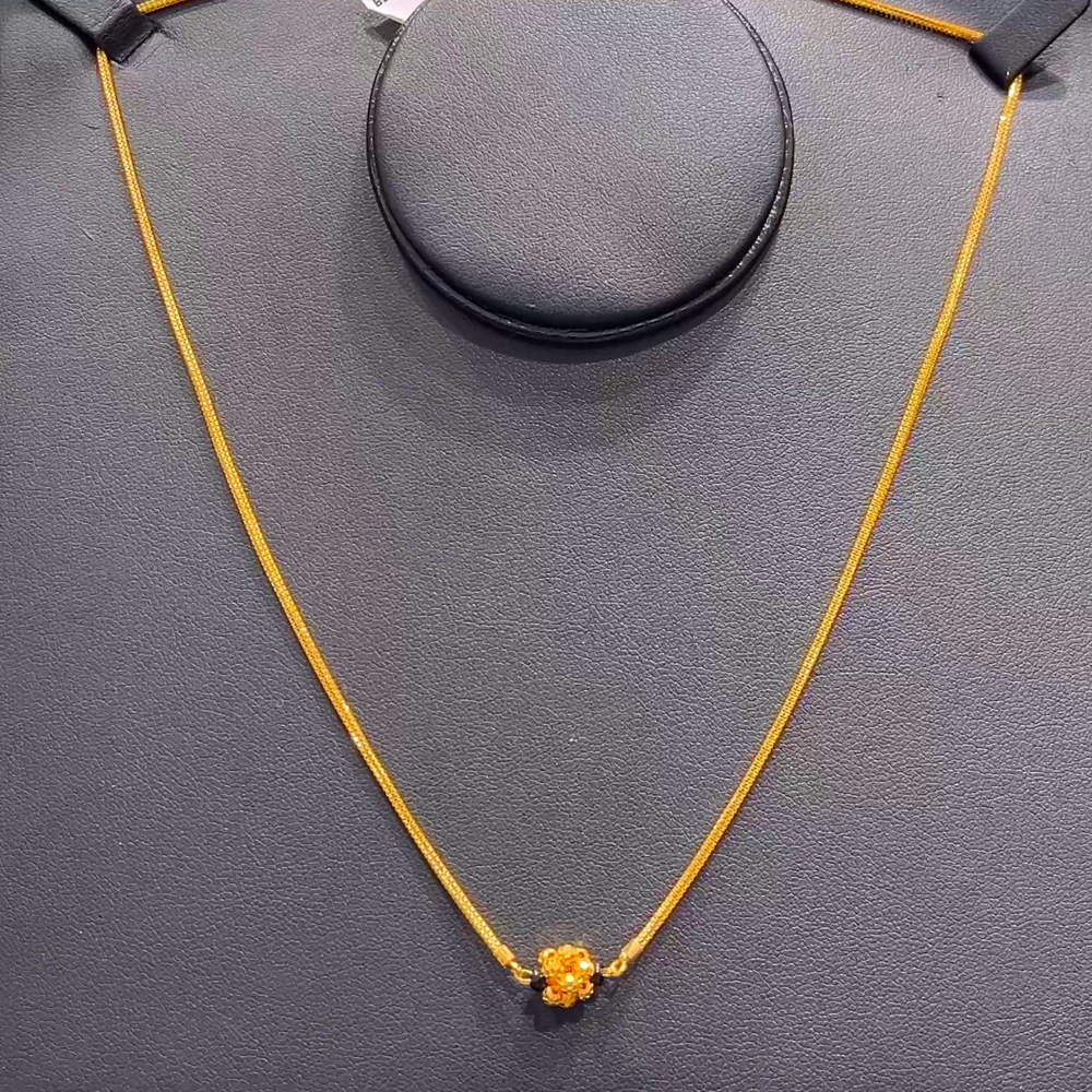 SOUTH INDIA 6.401gms SHORT BLACK BEADS 22K Yellow Gold