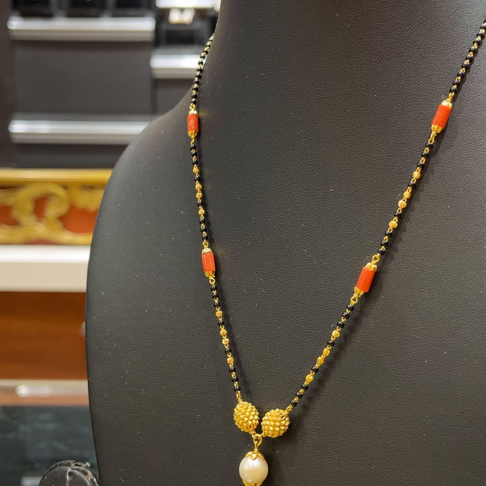 RS BROTHERS 6.681gms SHORT BLACK BEADS 22K Yellow Gold