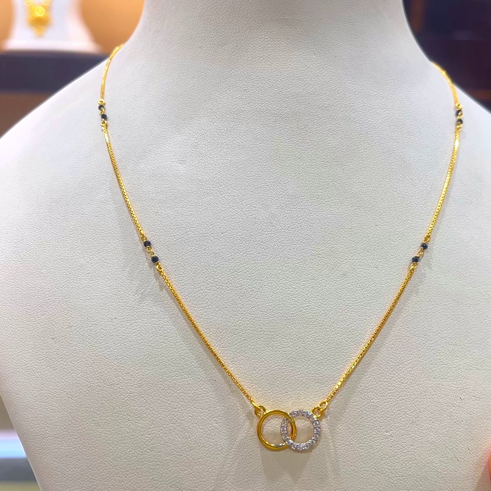 CHANDANA Brothers 4.136gms SHORT BLACK BEADS 22K Yellow Gold