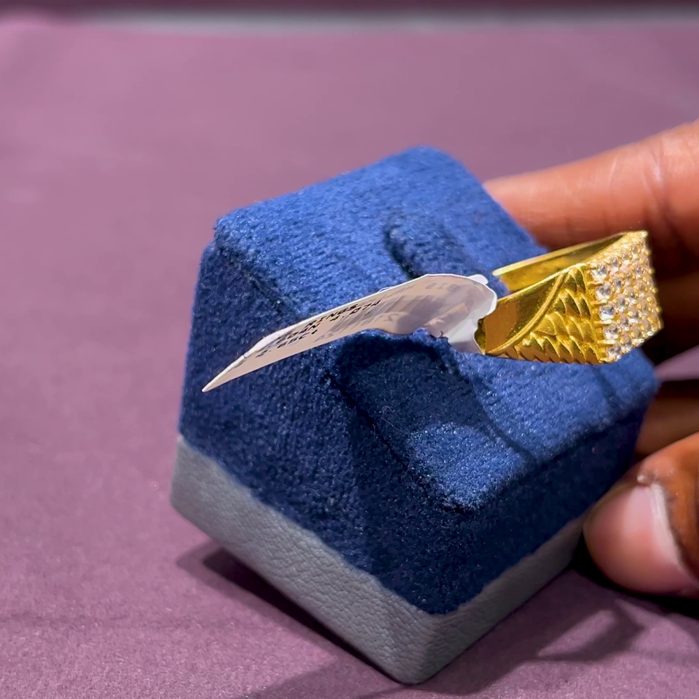 CMR 4.074gms Ring 22K Yellow Gold