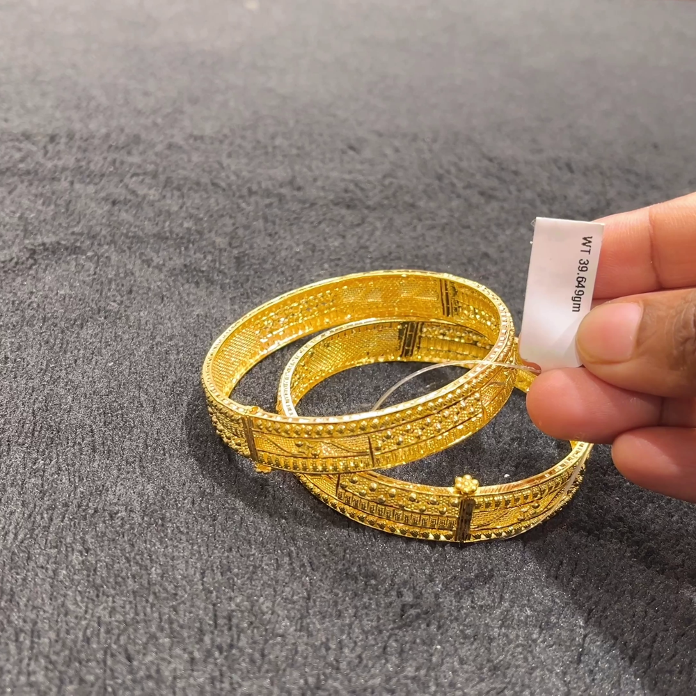 CHANDANA Brothers 39.649gms BANGLES 22K Yellow Gold
