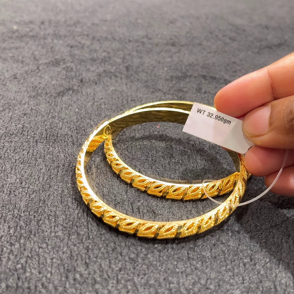 CHANDANA Brothers 32.95gms BANGLES 22K Yellow Gold