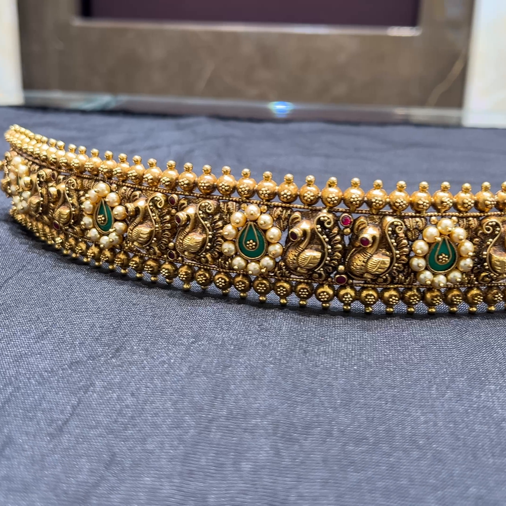 CMR 96.835gms VADDANAM 22K Nakshi