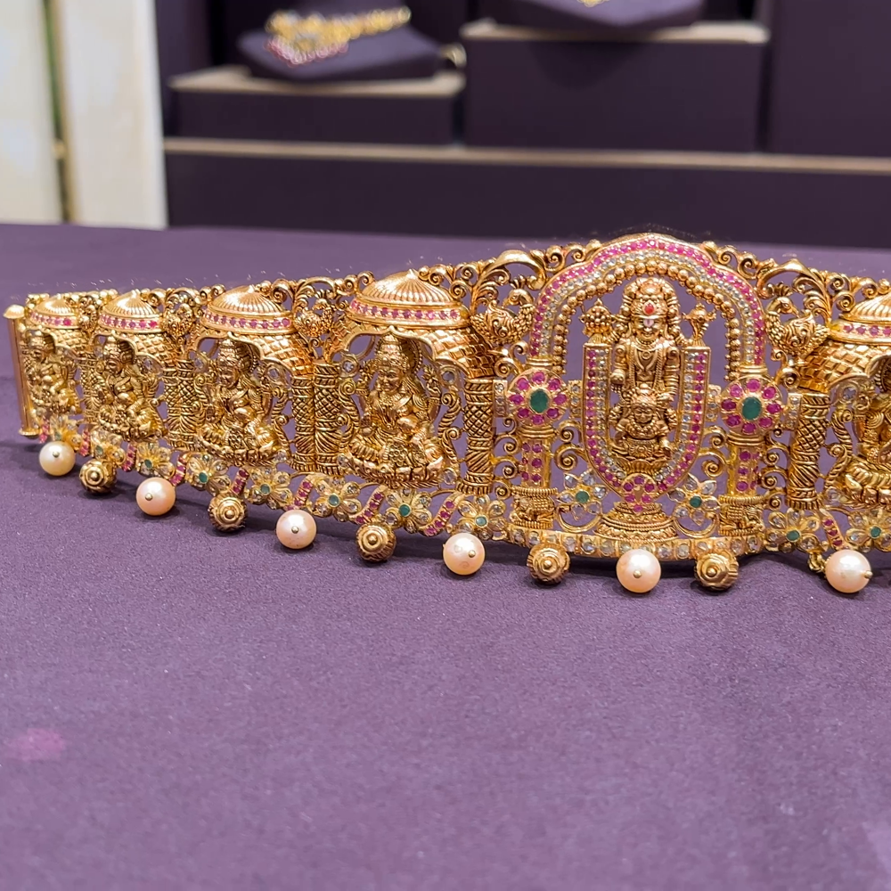 CMR 143.119gms VADDANAM 22K Nakshi