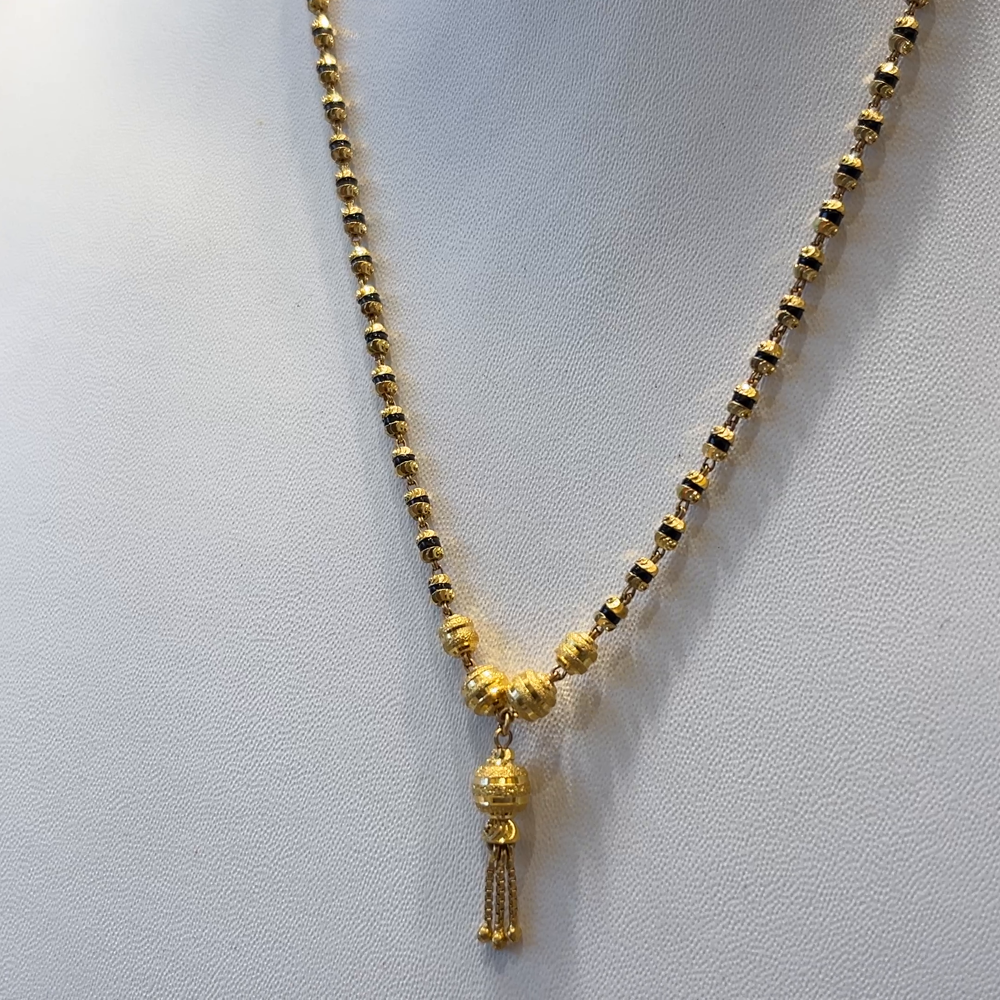 CMR 10.328gms SHORT BLACK BEADS 22K Nakshi