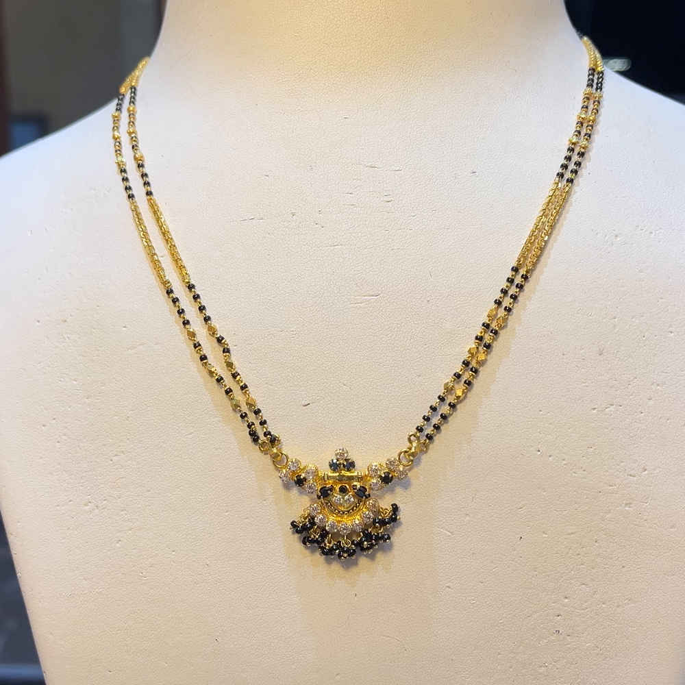 SOUTH INDIA SHORT BLACK BEADS 22K Yellow Gold – BangaruRani