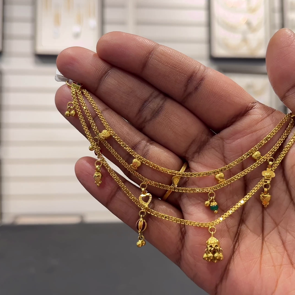 SOUTH INDIA 13.88gms Chempasaralu 22K Yellow Gold