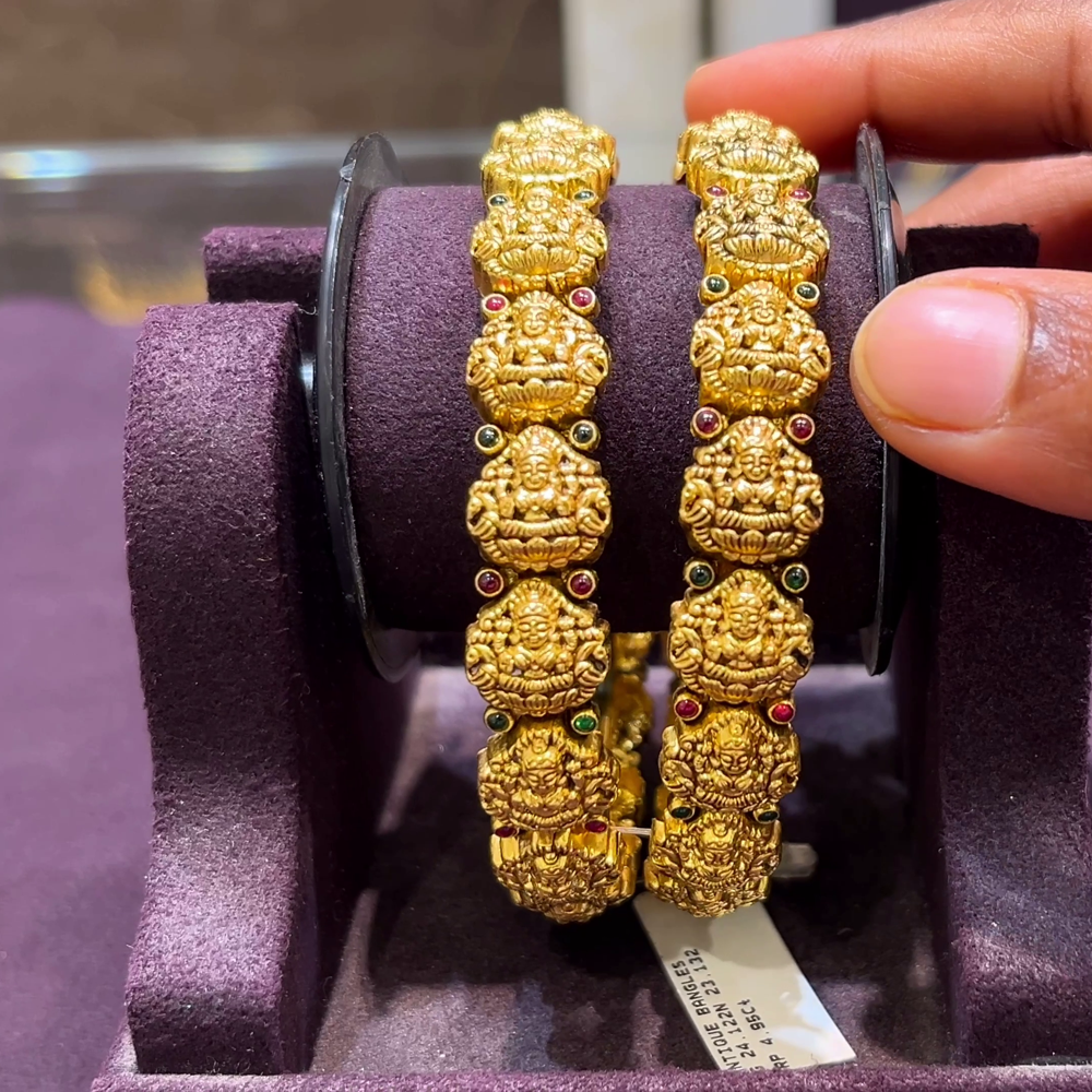 CMR 23.132gms BANGLES 22K Nakshi