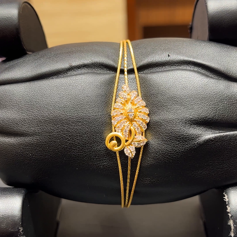 Chennai Shopping Mall Bracelets 22K Yellow Gold – BangaruRani
