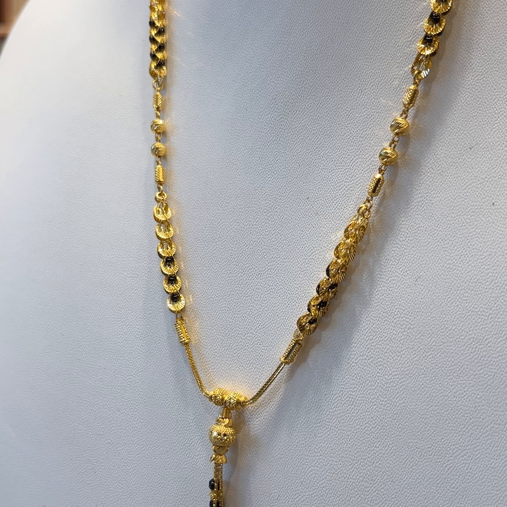 CMR 12.635gms SHORT BLACK BEADS 22K Nakshi