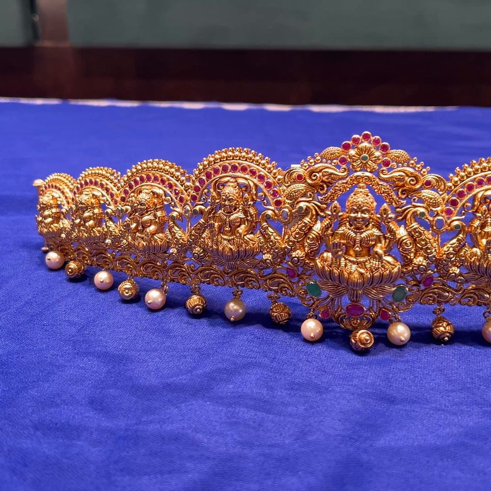 CMR 149.798gms VADDANAM 22K Nakshi