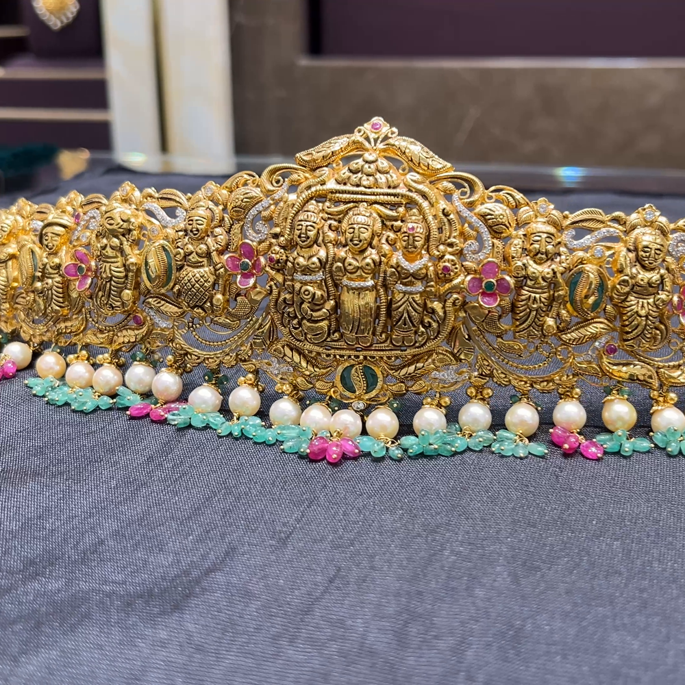 CMR 126.274gms VADDANAM 22K Nakshi