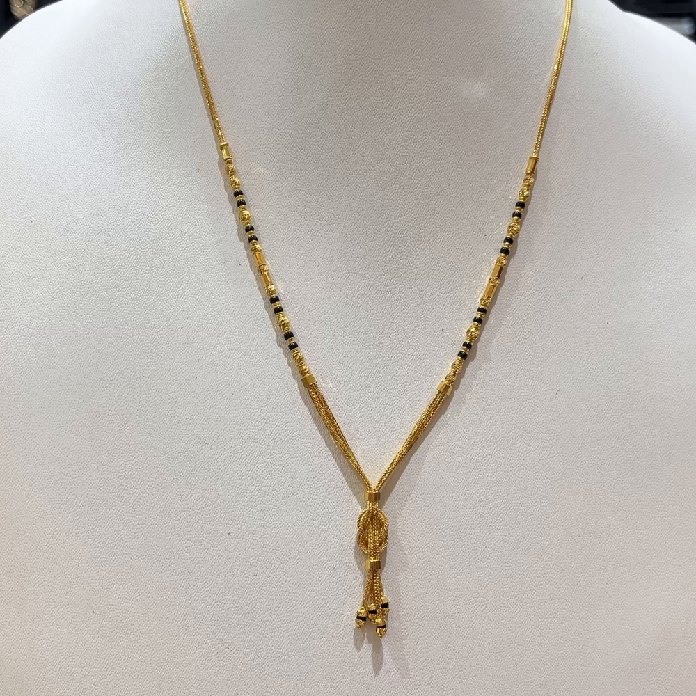 RS BROTHERS 11.483gms SHORT BLACK BEADS 22K Yellow Gold