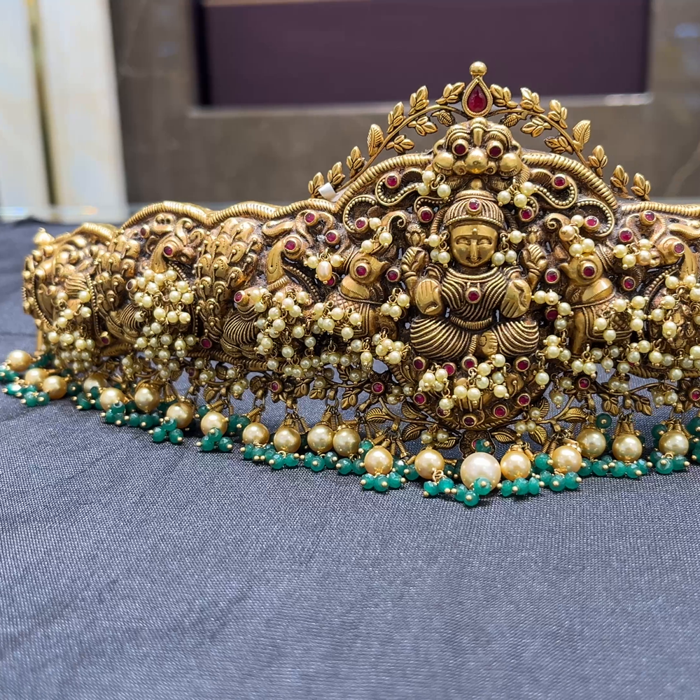 CMR 166.06gms VADDANAM 22K Nakshi