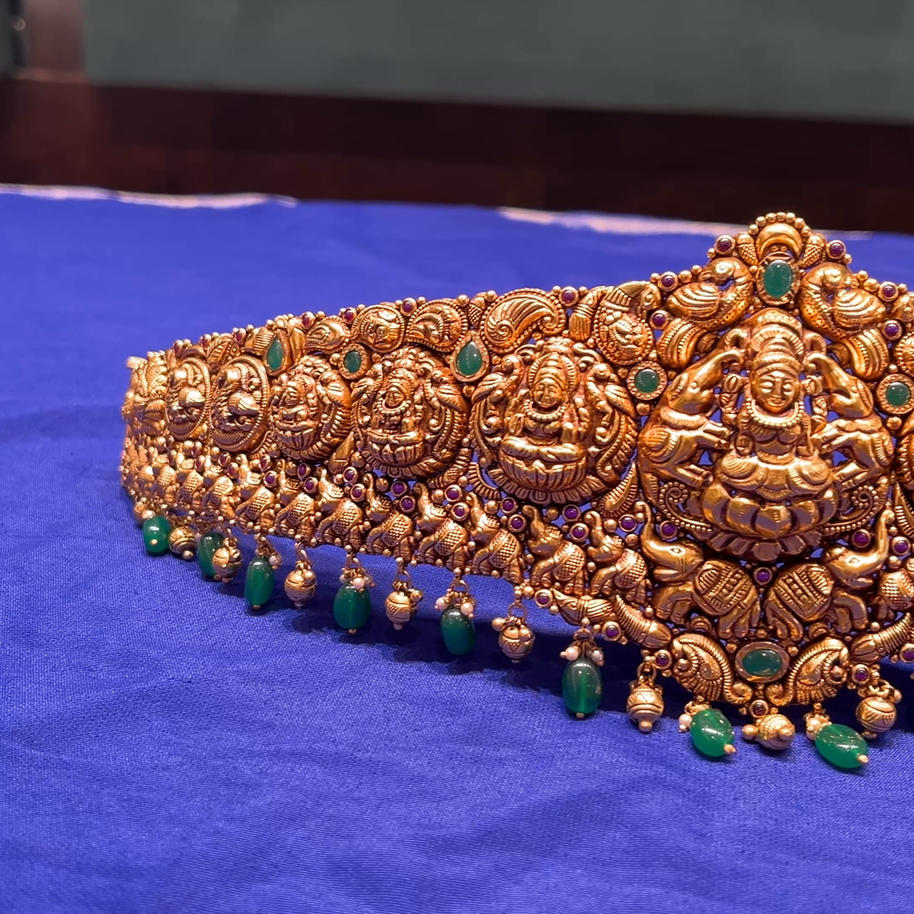 CMR 108.87gms VADDANAM 22K Nakshi