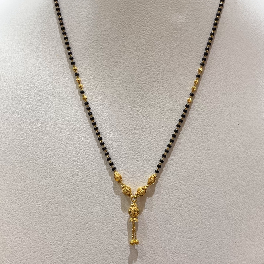 RS BROTHERS 7.285gms SHORT BLACK BEADS 22K Yellow Gold