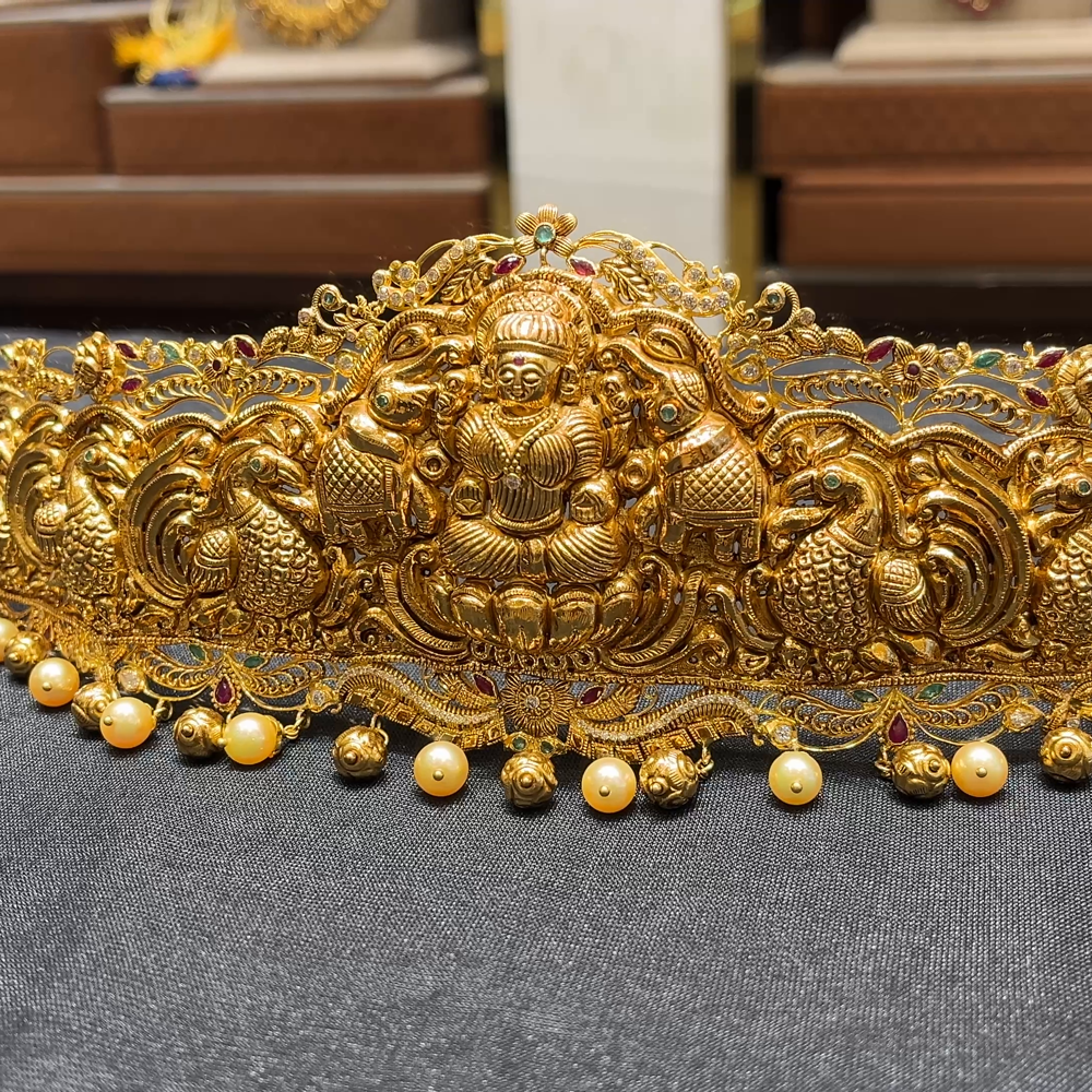 CMR 114.47gms VADDANAM 22K Nakshi