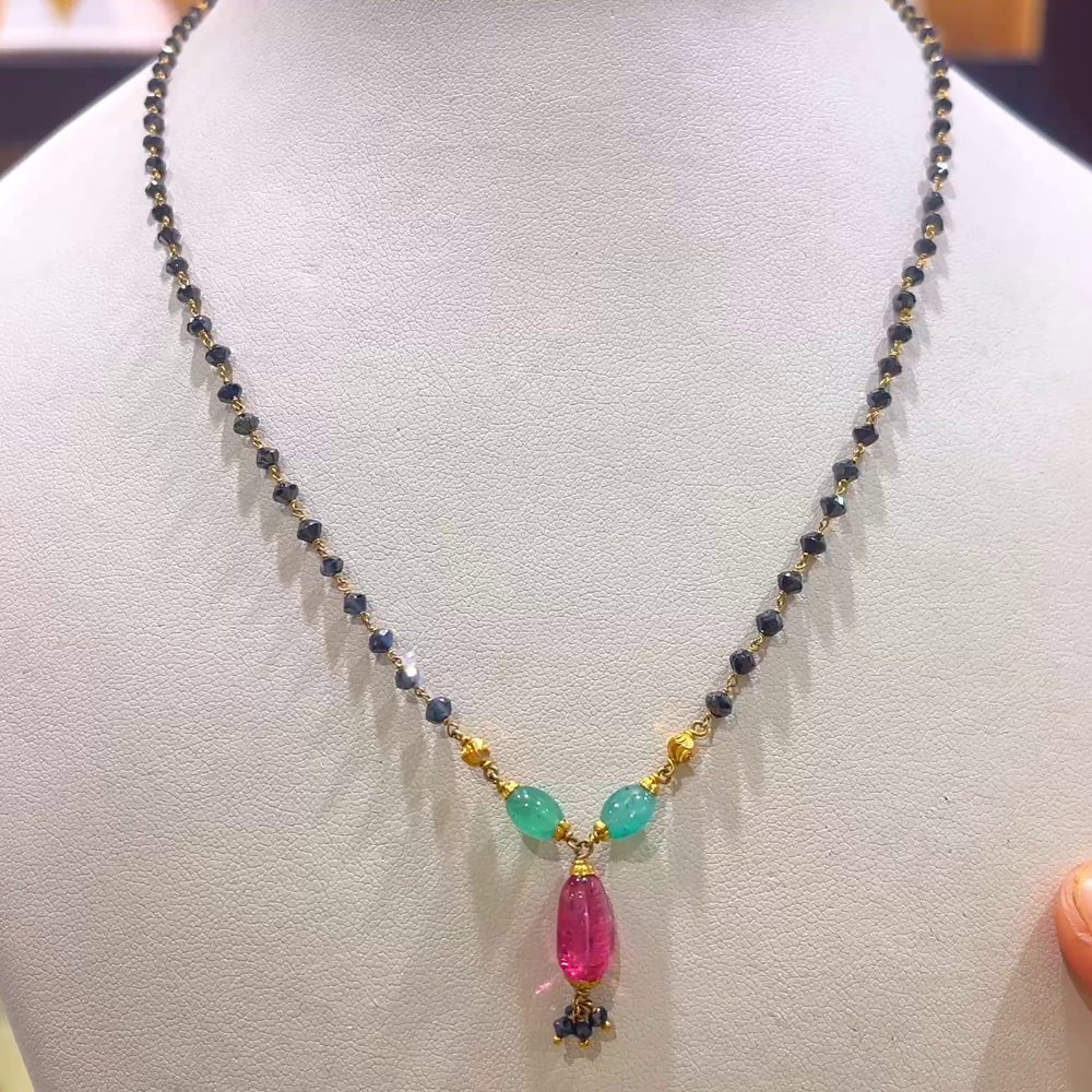 CHANDANA Brothers 3gms SHORT BLACK BEADS 22K Yellow Gold