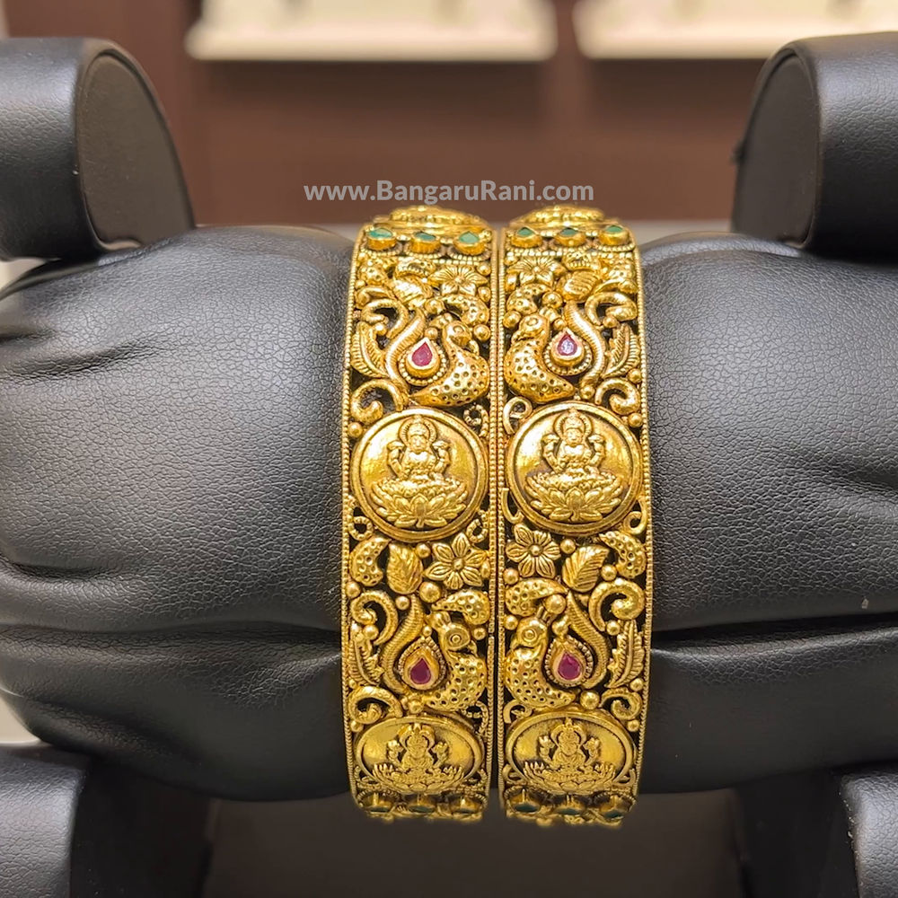 Gold bangles deals 22kt price