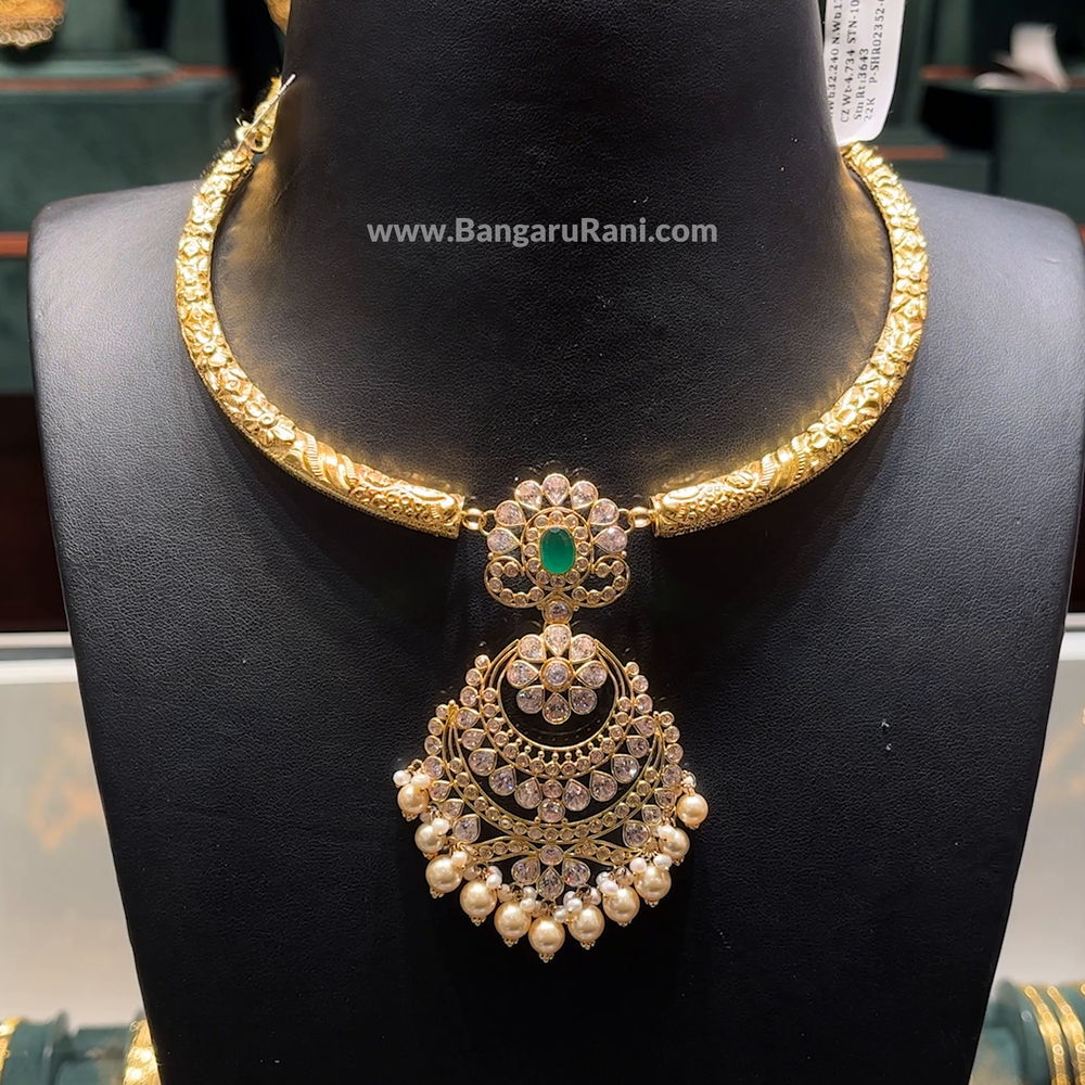 Yellow gold necklace set deals