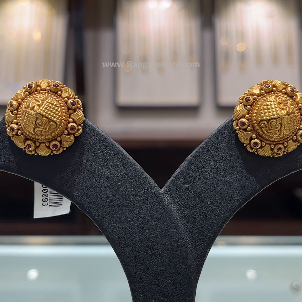 South indian gold tops design discount