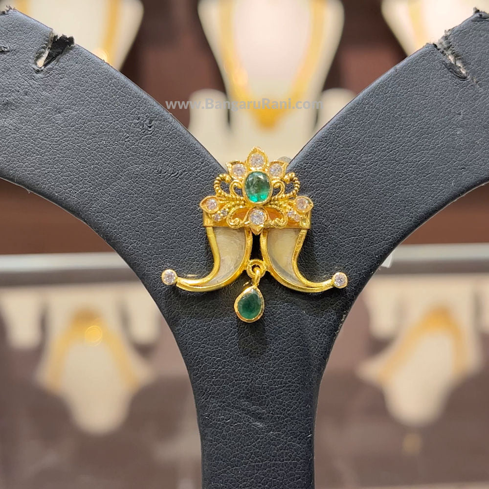 Puligoru gold sales lockets cost