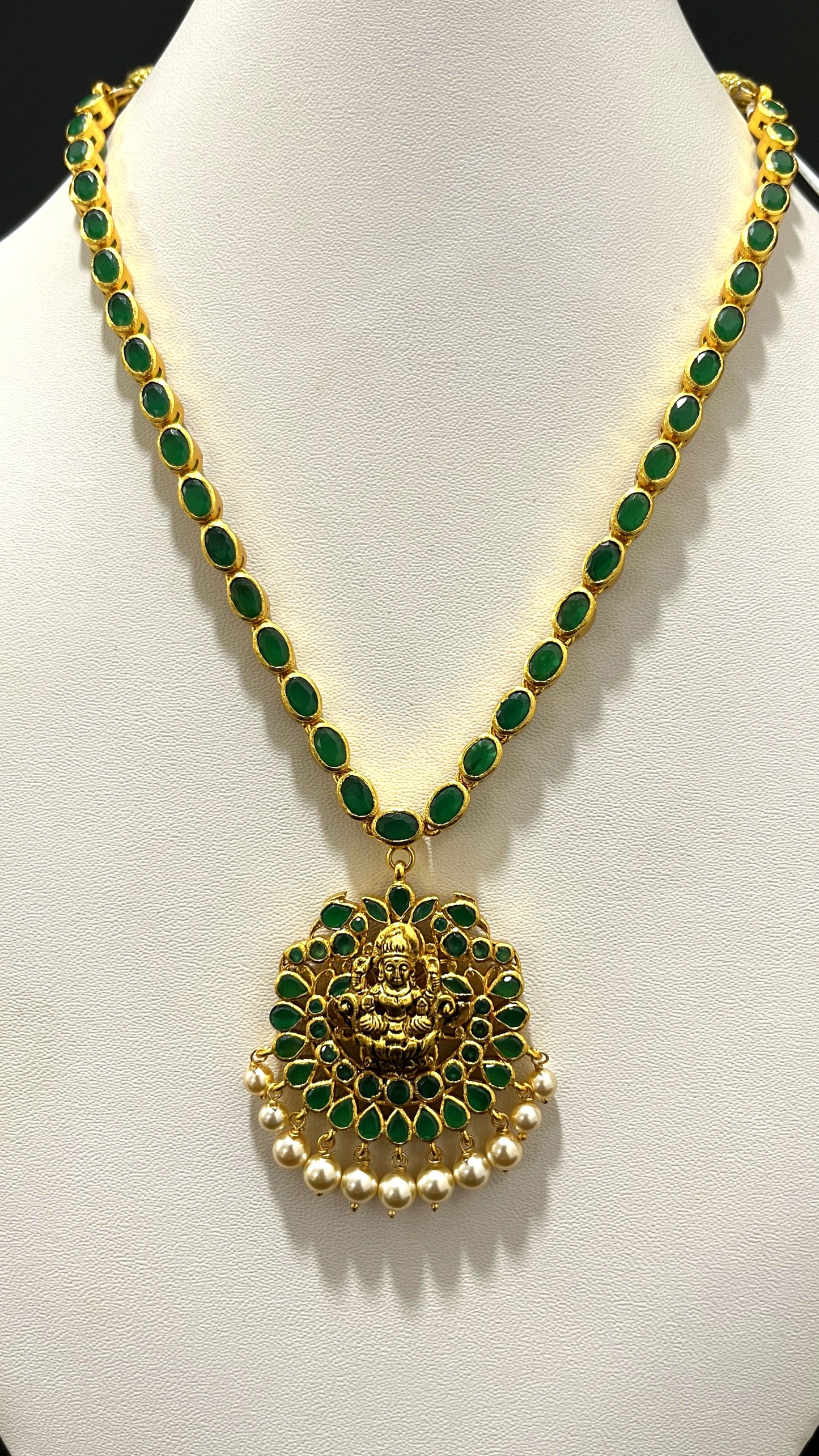 Saravana Jewellers 42.5gms SILVER NECKLACE 916 Nakshi