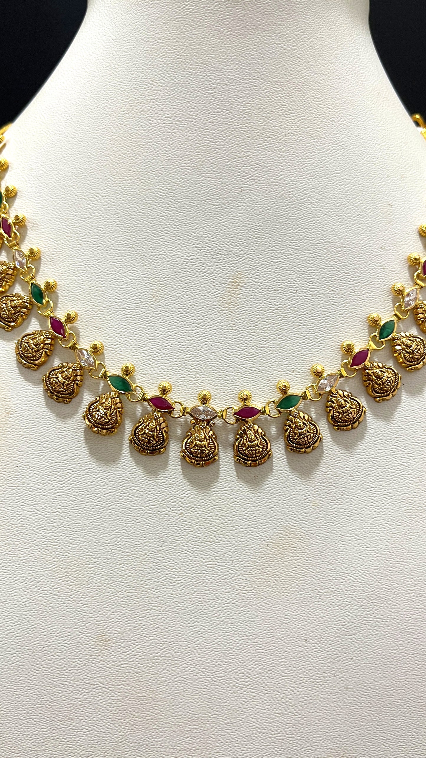 Saravana Jewellers 8.766gms NECKLACE 22K Yellow Gold
