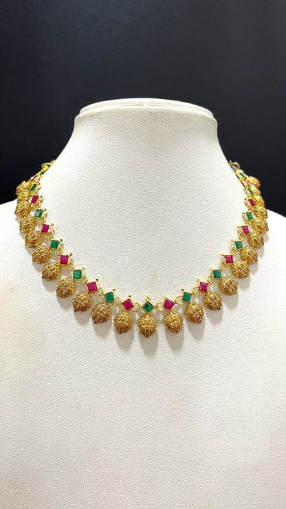 Saravana Jewellers 9.99gms NECKLACE 22K Yellow Gold