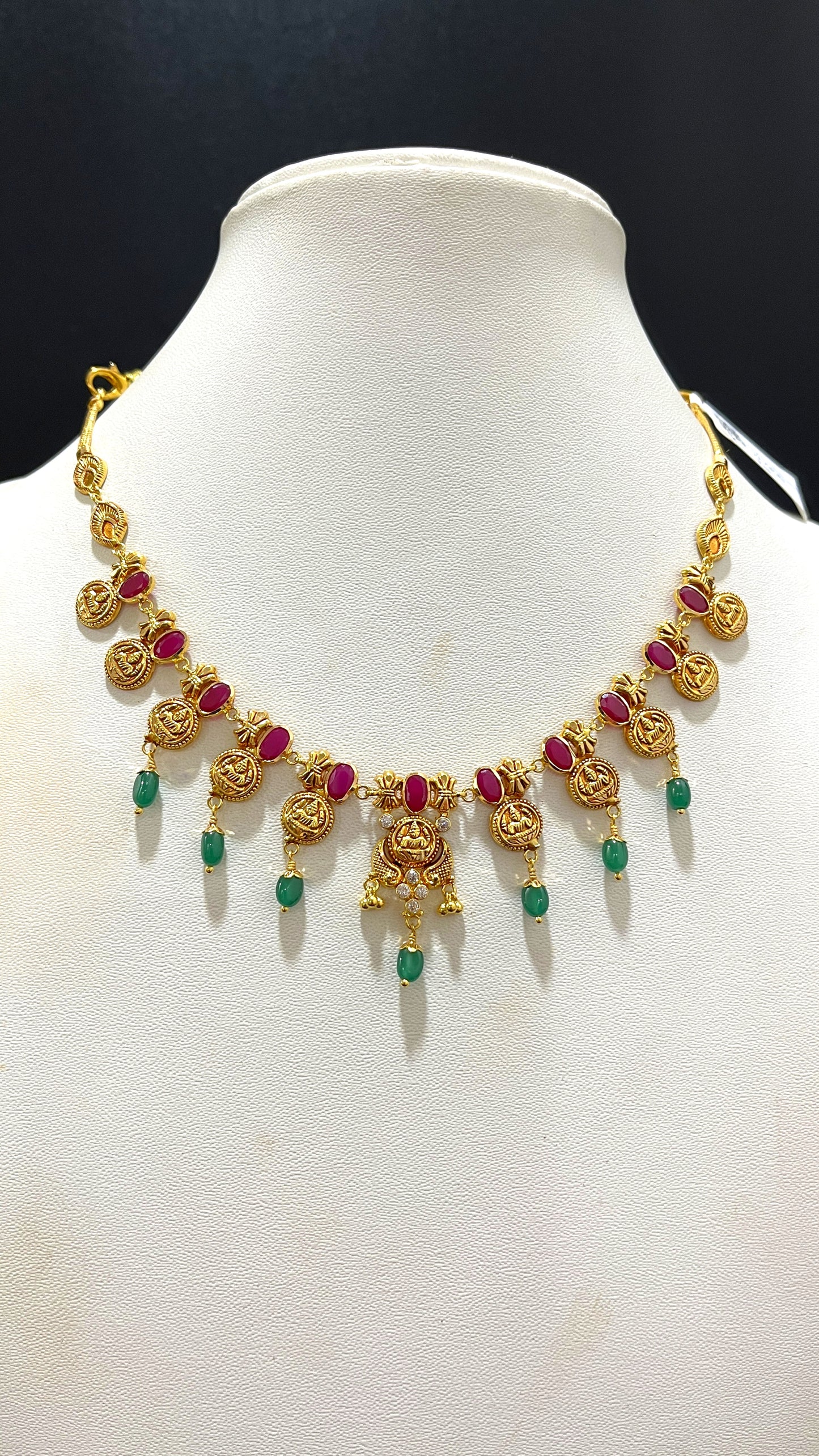 Saravana Jewellers 9.554gms NECKLACE 22K Yellow Gold