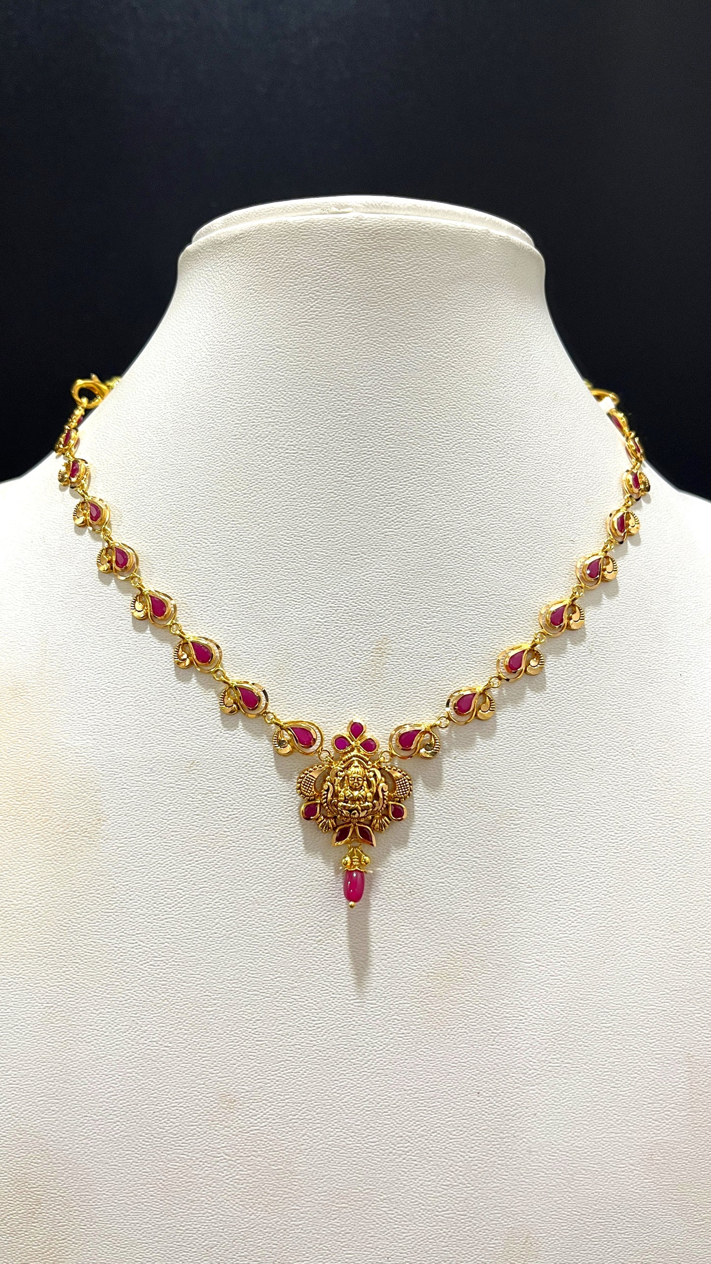 Saravana Jewellers 7.022gms NECKLACE 22K Yellow Gold
