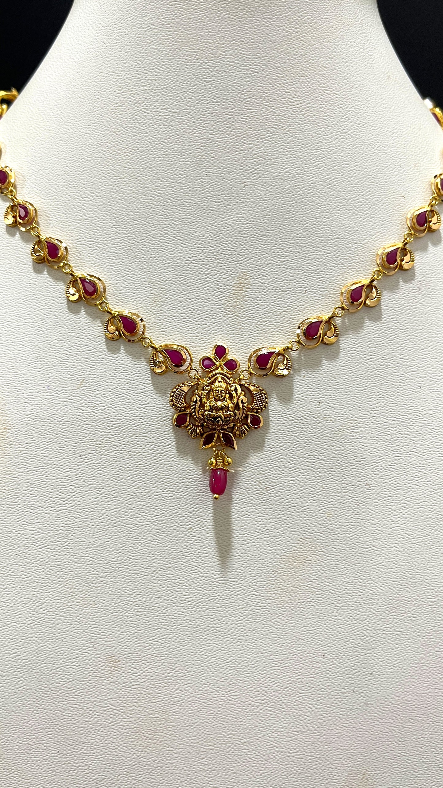 Saravana Jewellers 7.022gms NECKLACE 22K Yellow Gold
