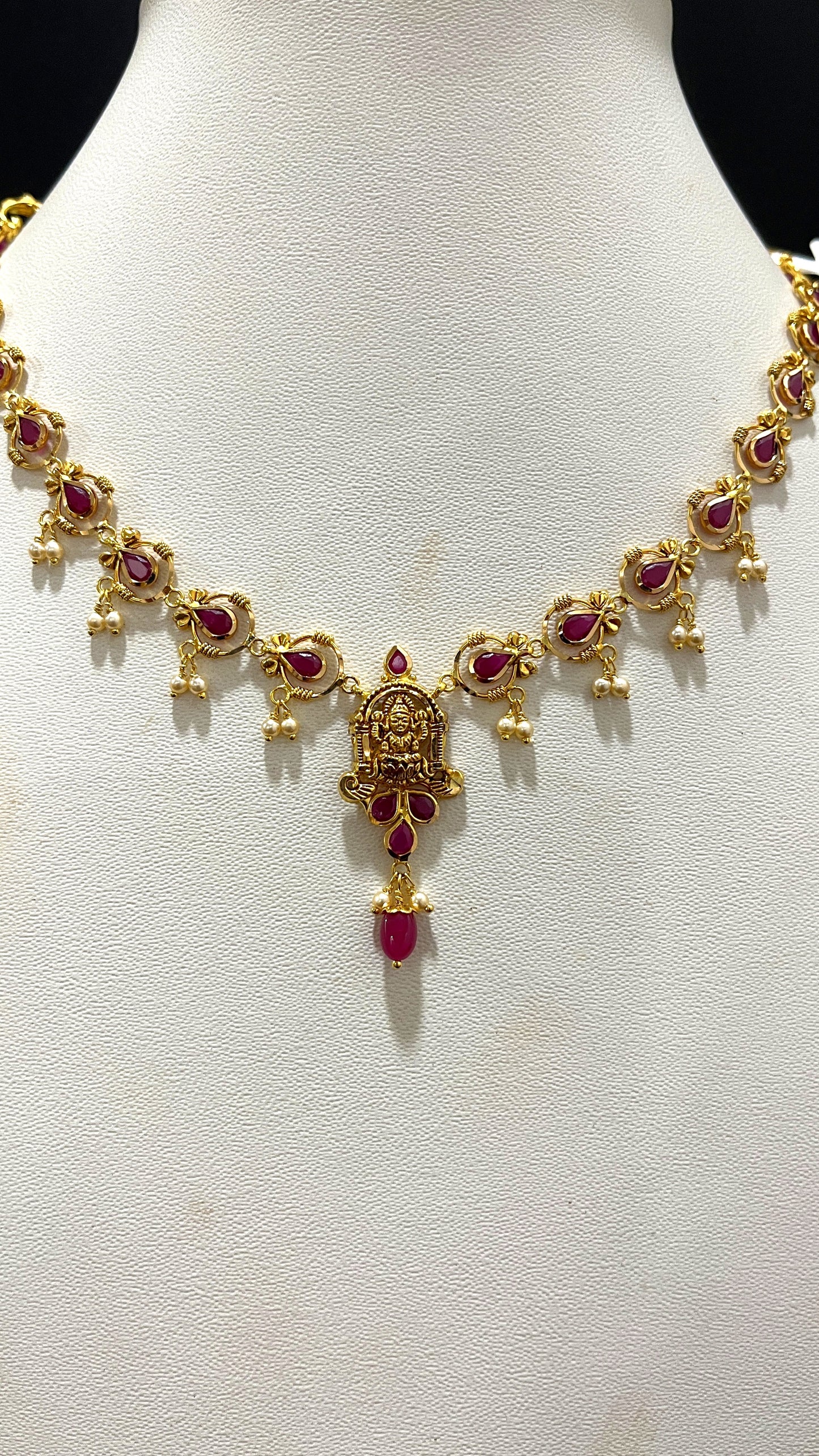 Saravana Jewellers 8.988gms NECKLACE 22K Yellow Gold