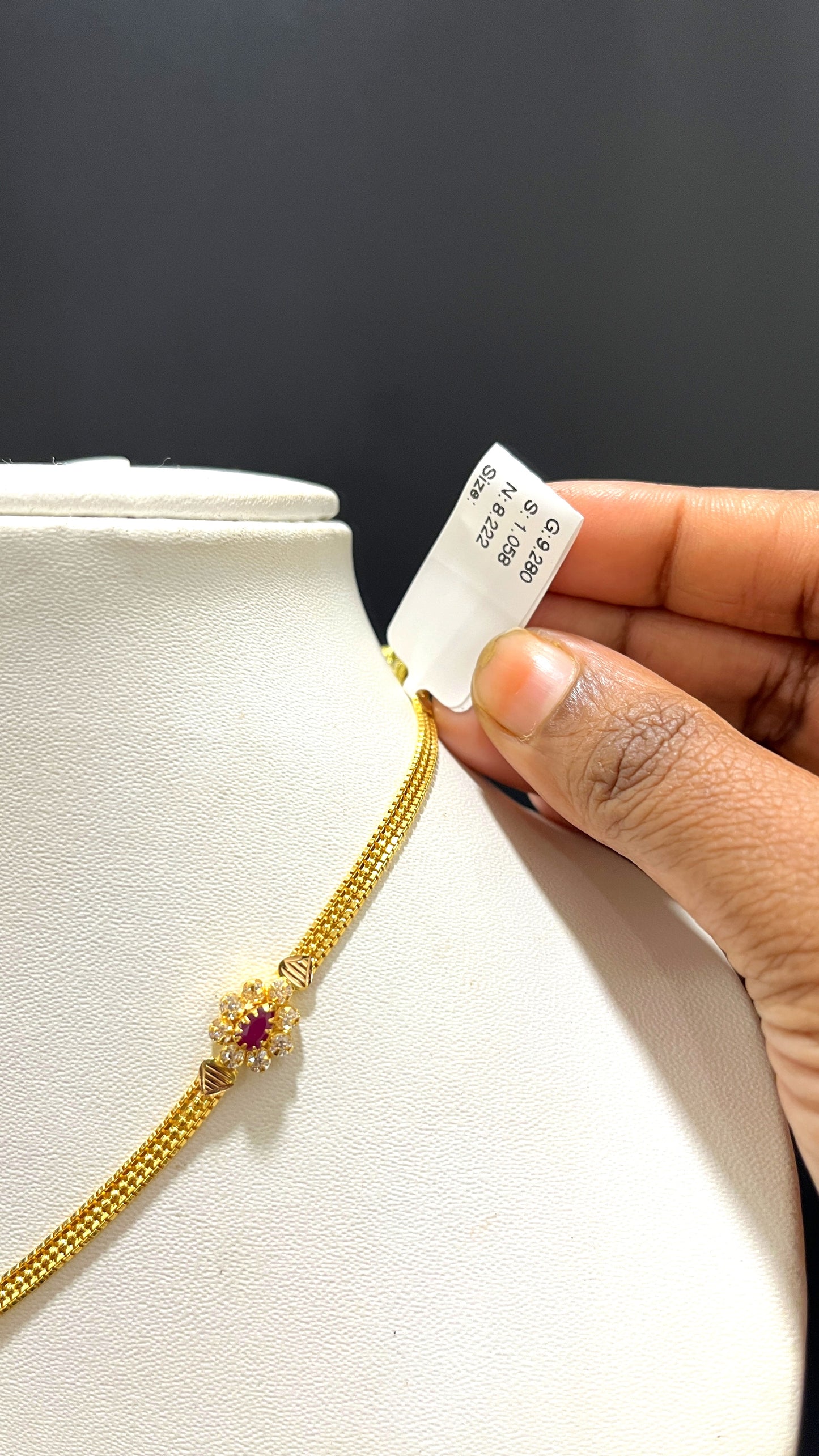 Saravana Jewellers 8.222gms NECKLACE 22K Yellow Gold