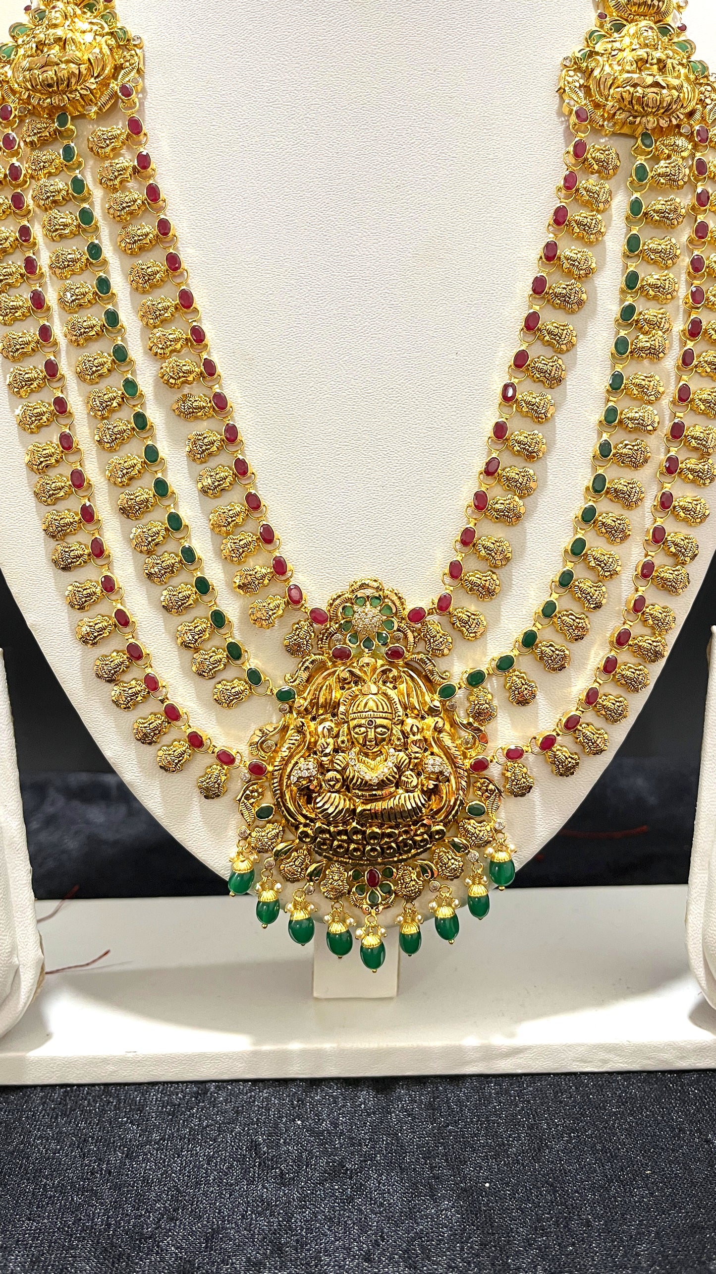 Saravana Jewellers 53.826gms HARAMS 22K Yellow Gold